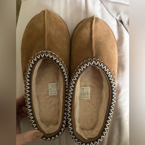 UGG Tasman Chestnut Slippers - Picture 2 of 5